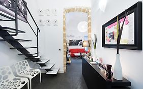 B&B 화이트